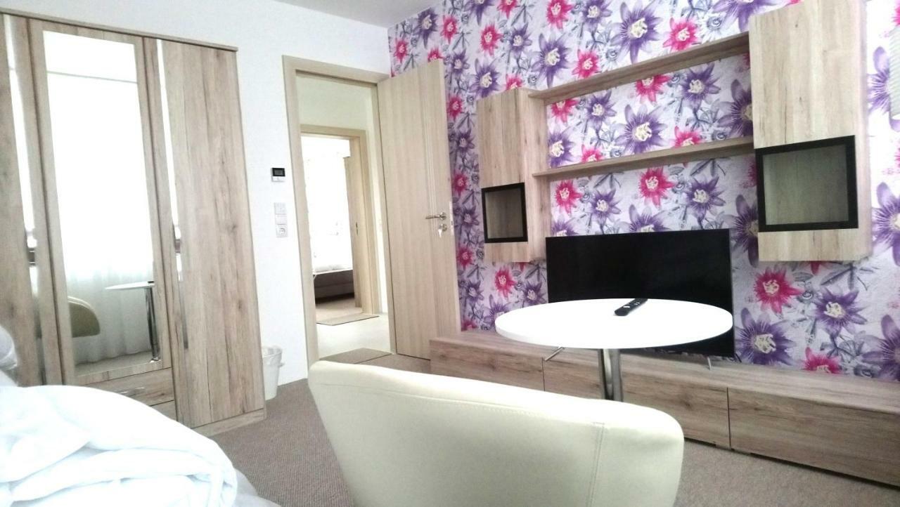 Zimmer In Zoschen Bagian luar foto